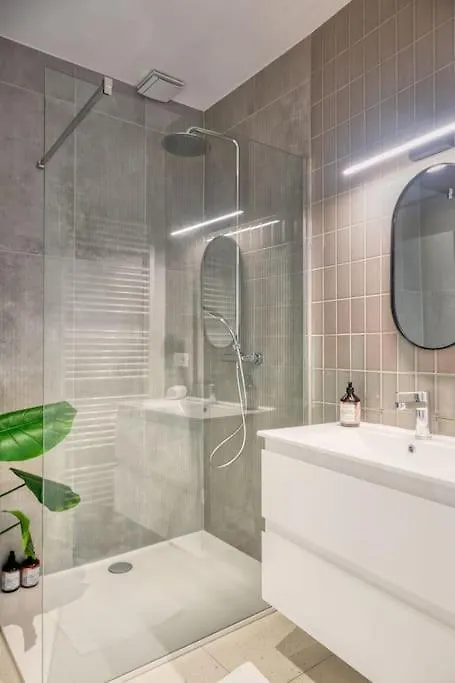 Apartment Magical Renovated Home In Antwerp