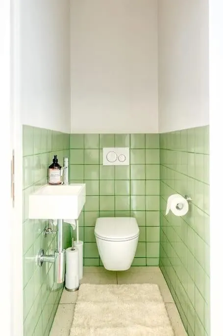 Magical Renovated Home In Antwerp 0*,